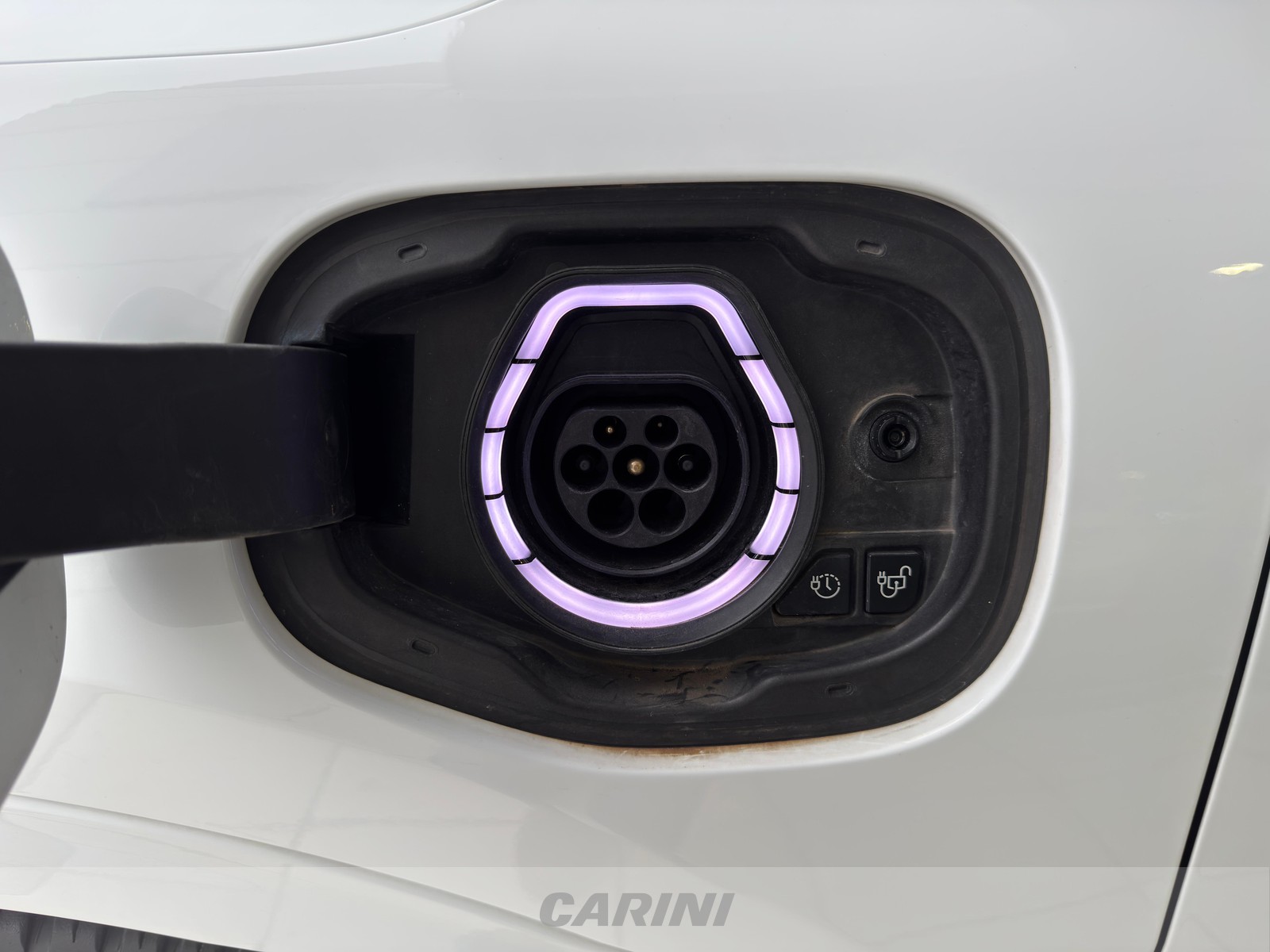 CARINI Ford Kuga
