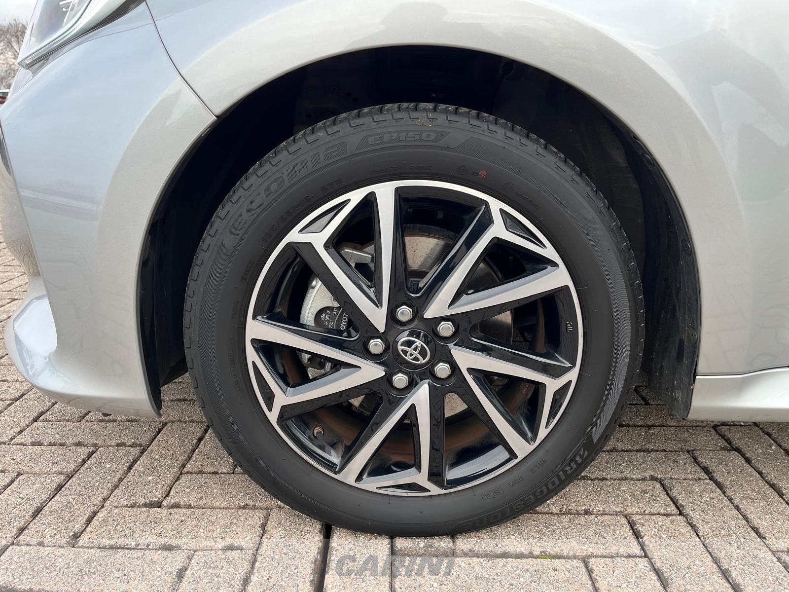 CARINI Toyota Yaris
