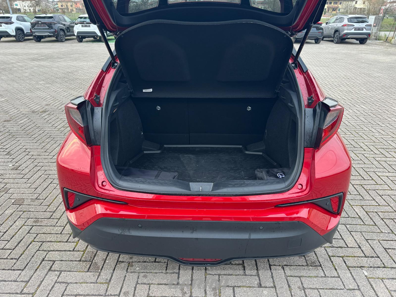 CARINI Toyota C-HR
