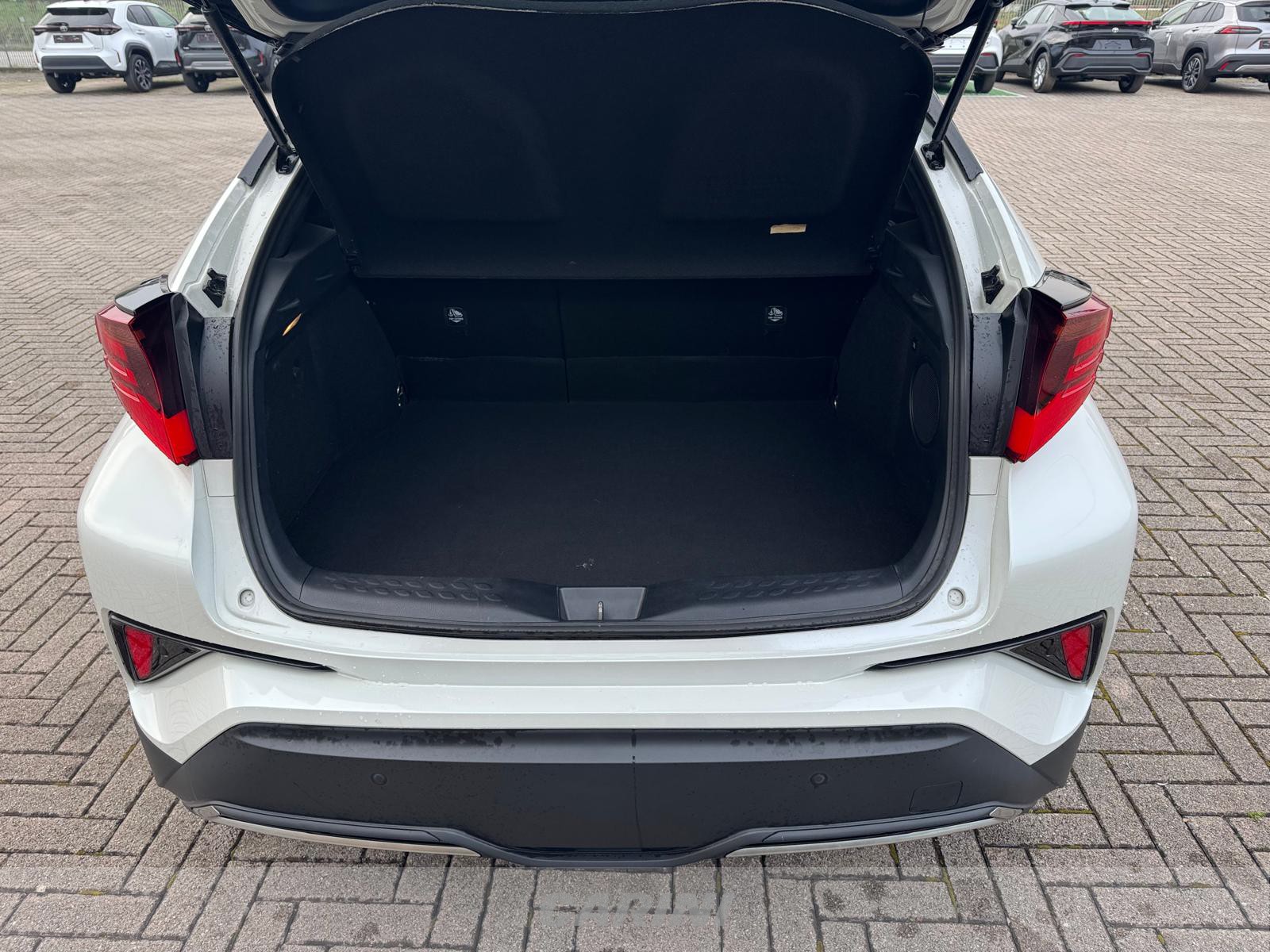 CARINI Toyota C-HR