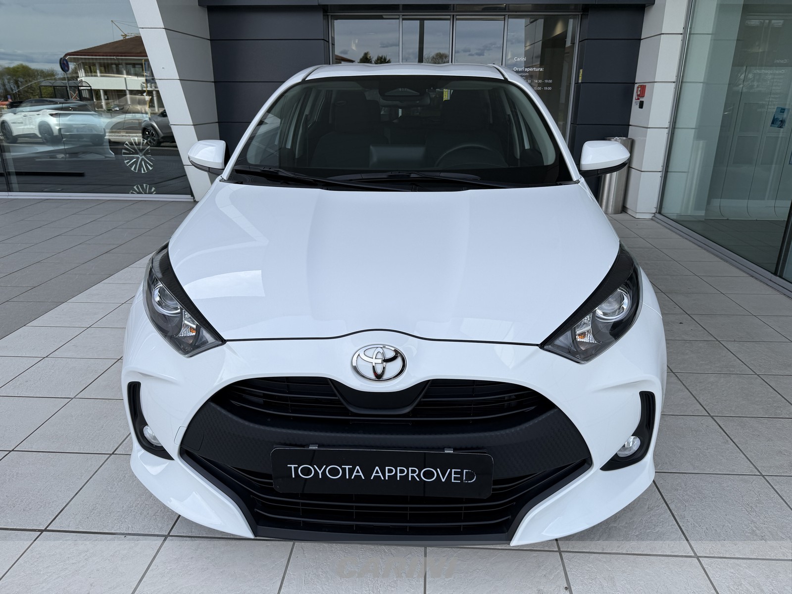 CARINI Toyota Yaris