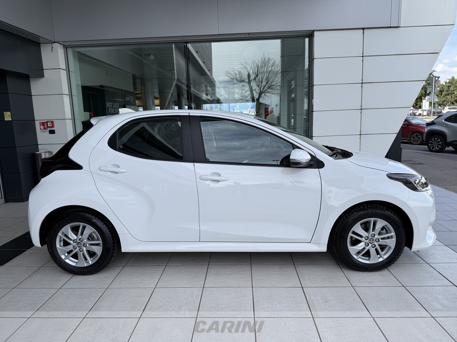 CARINI Toyota Yaris