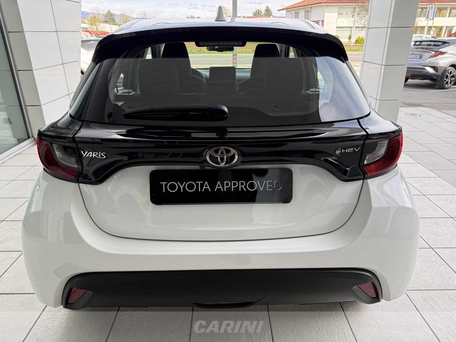 CARINI Toyota Yaris