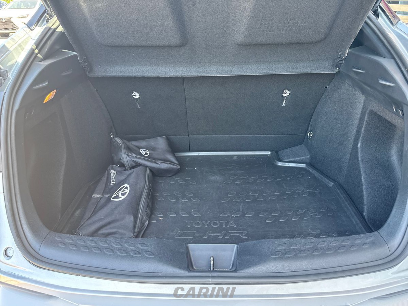 CARINI Toyota C-HR
