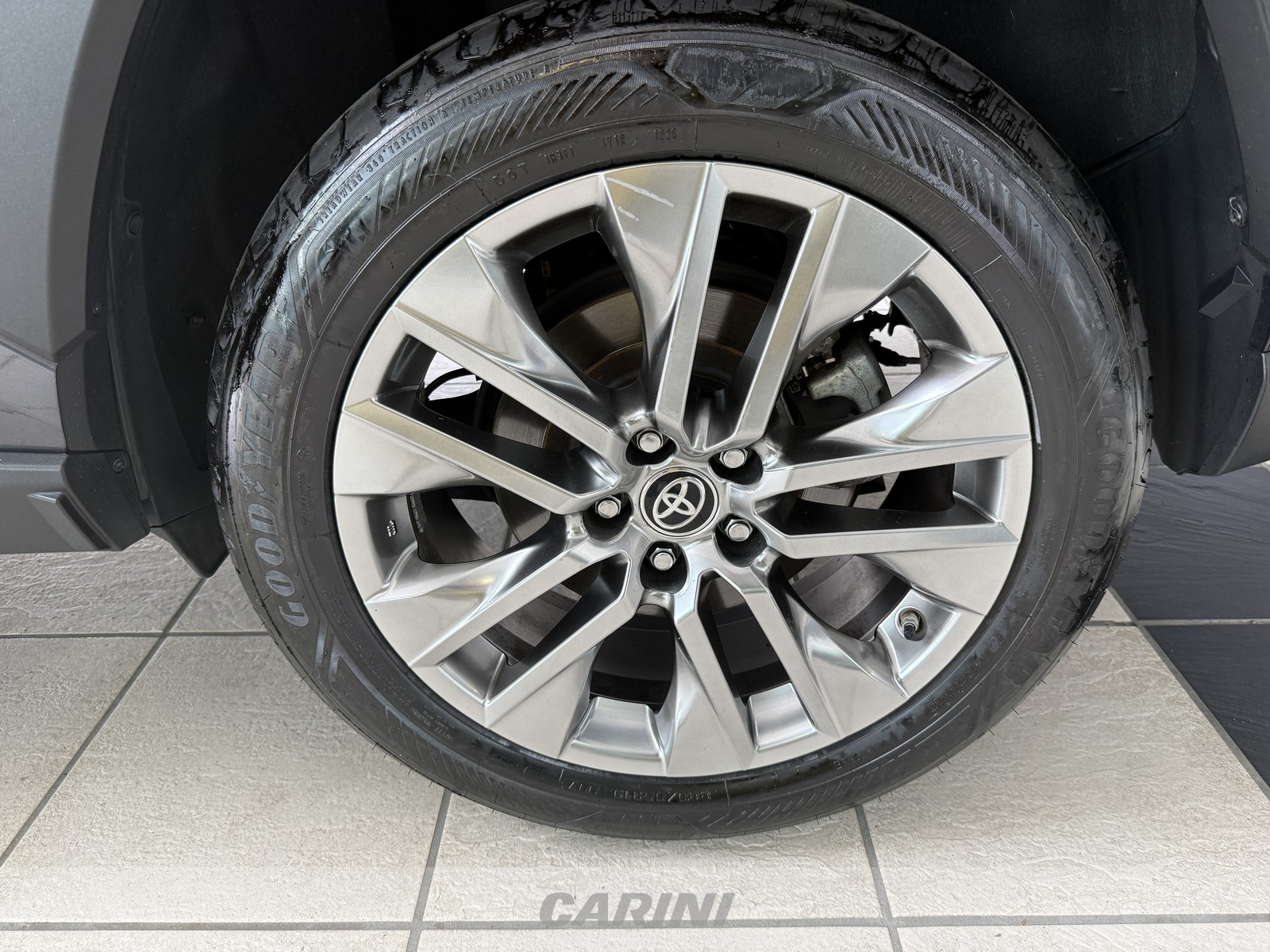 CARINI Toyota Rav4