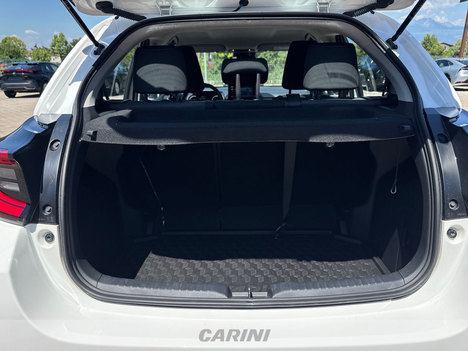 CARINI Toyota Yaris