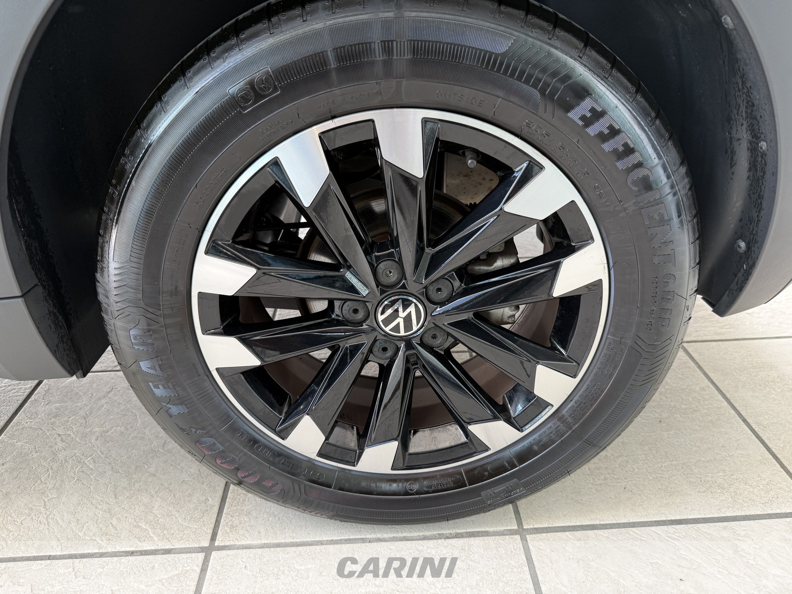 CARINI Volkswagen T-Cross