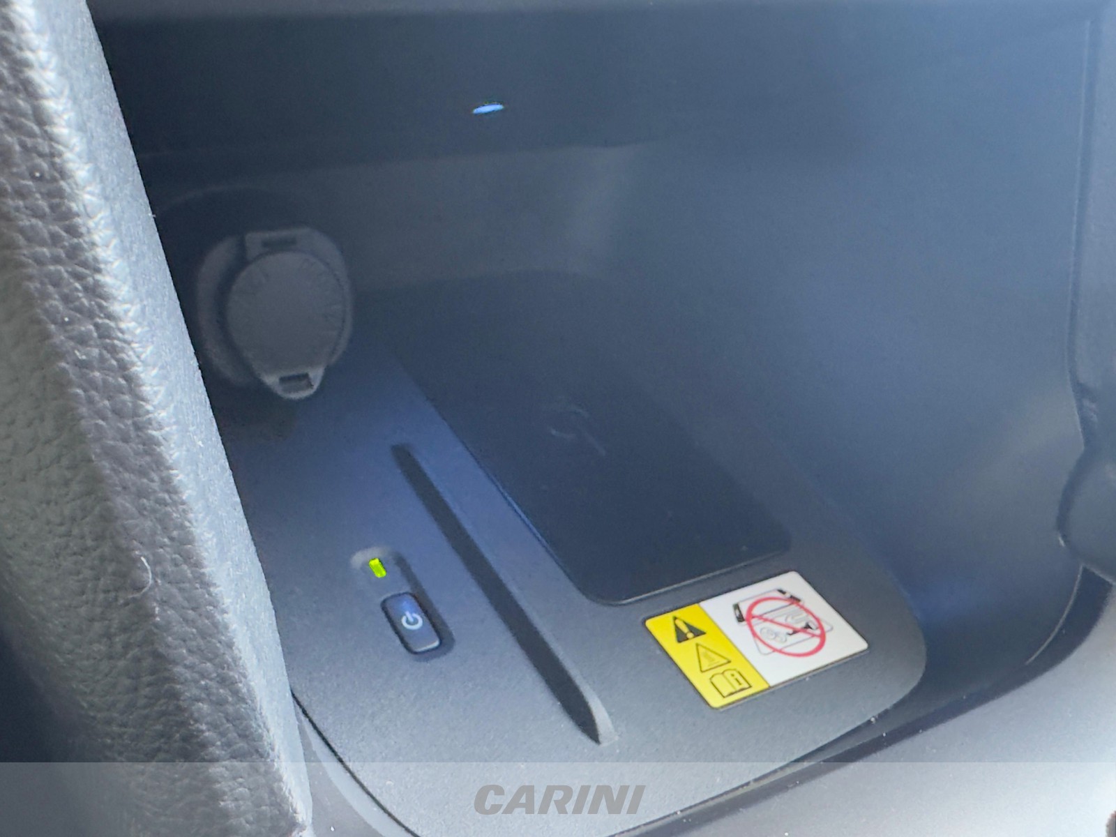 CARINI Toyota yaris cross