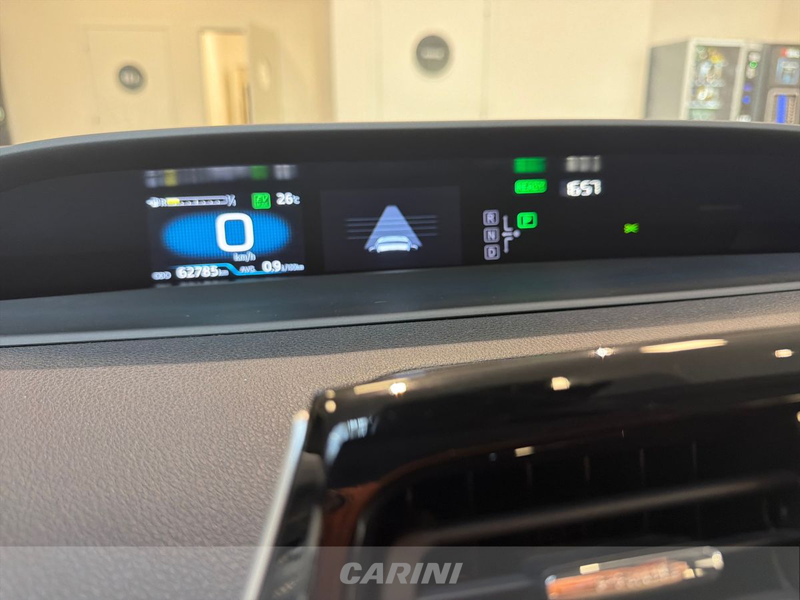 CARINI Toyota Prius