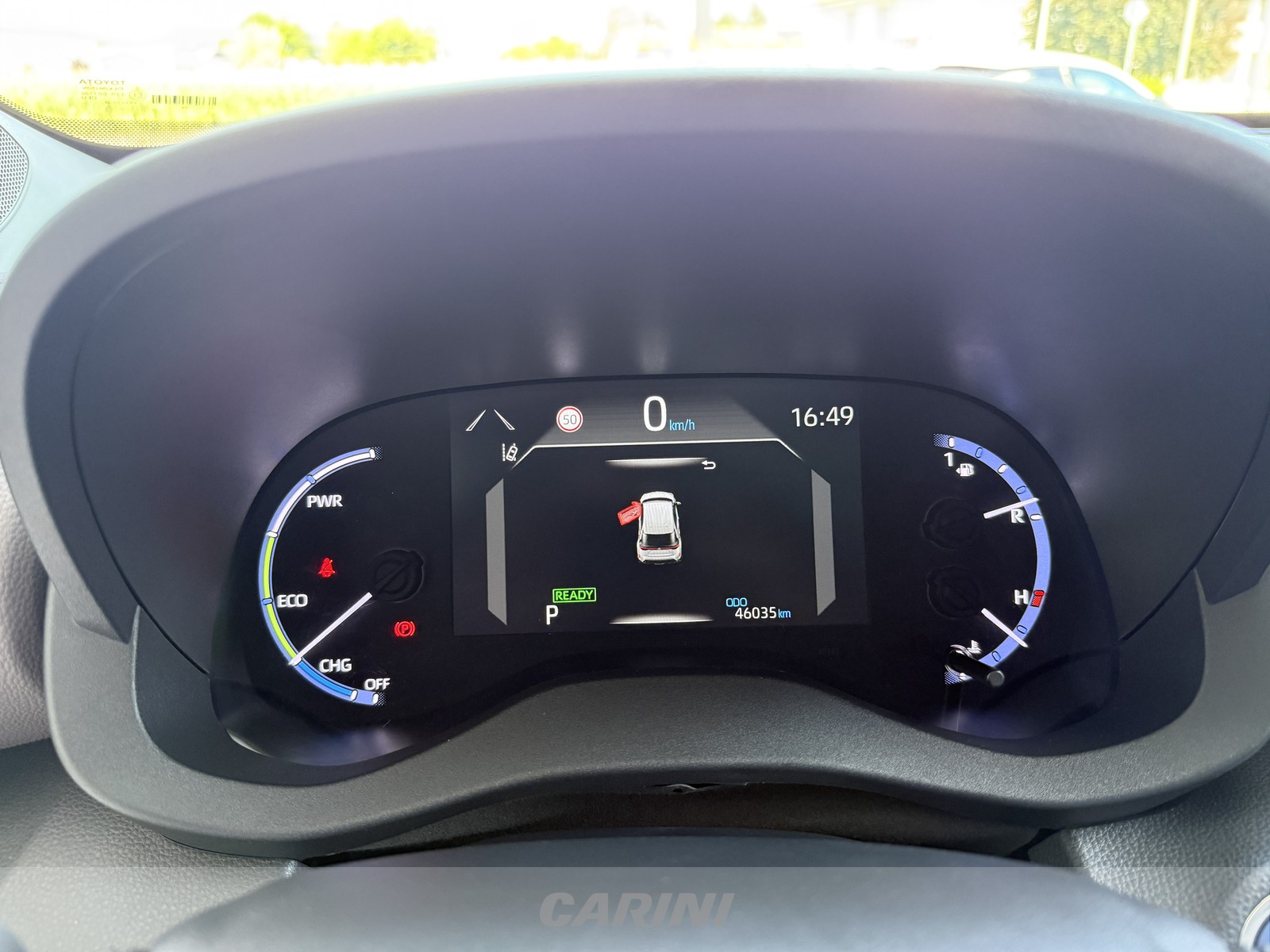 CARINI Toyota yaris cross
