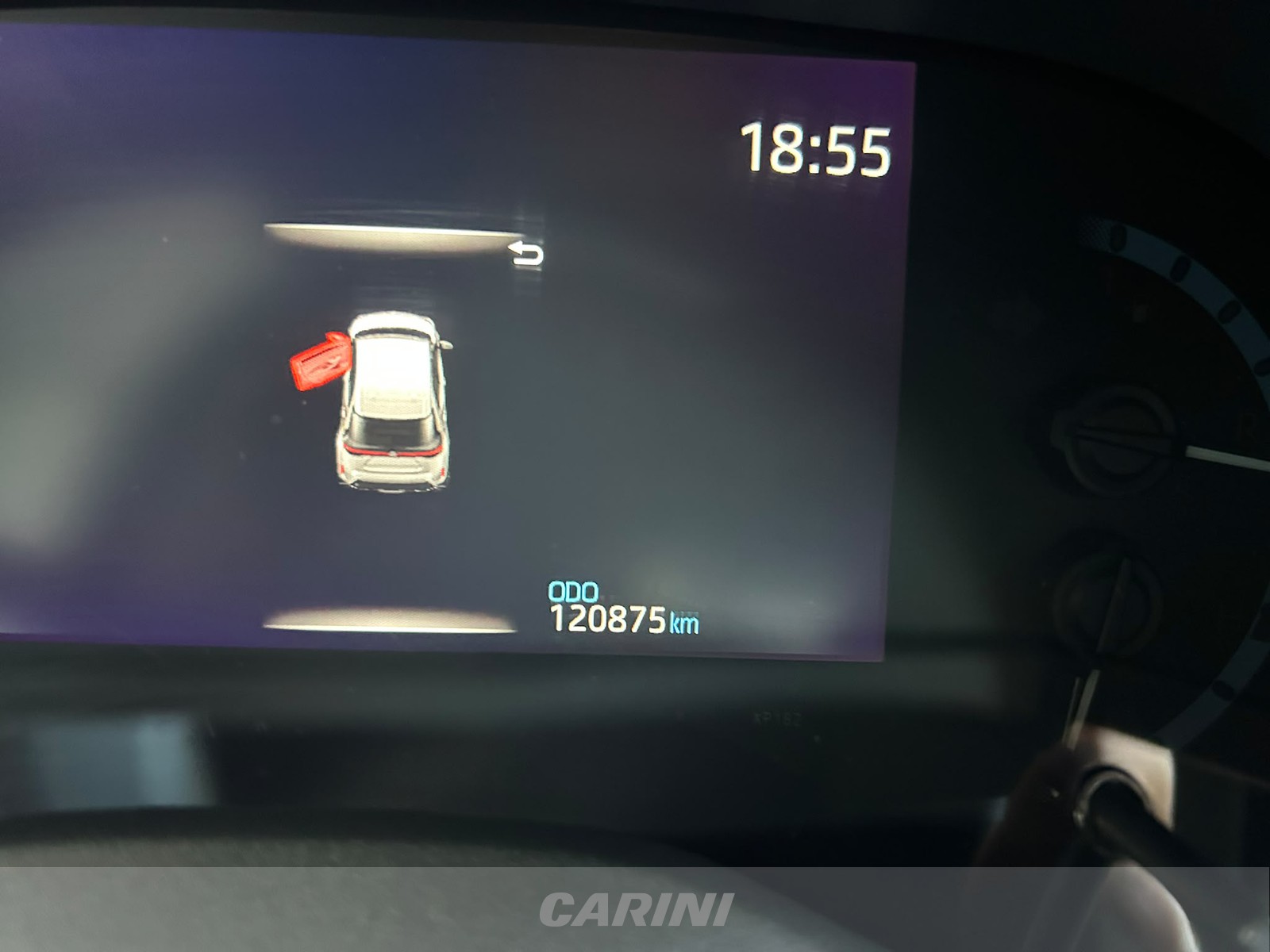 CARINI Toyota yaris cross