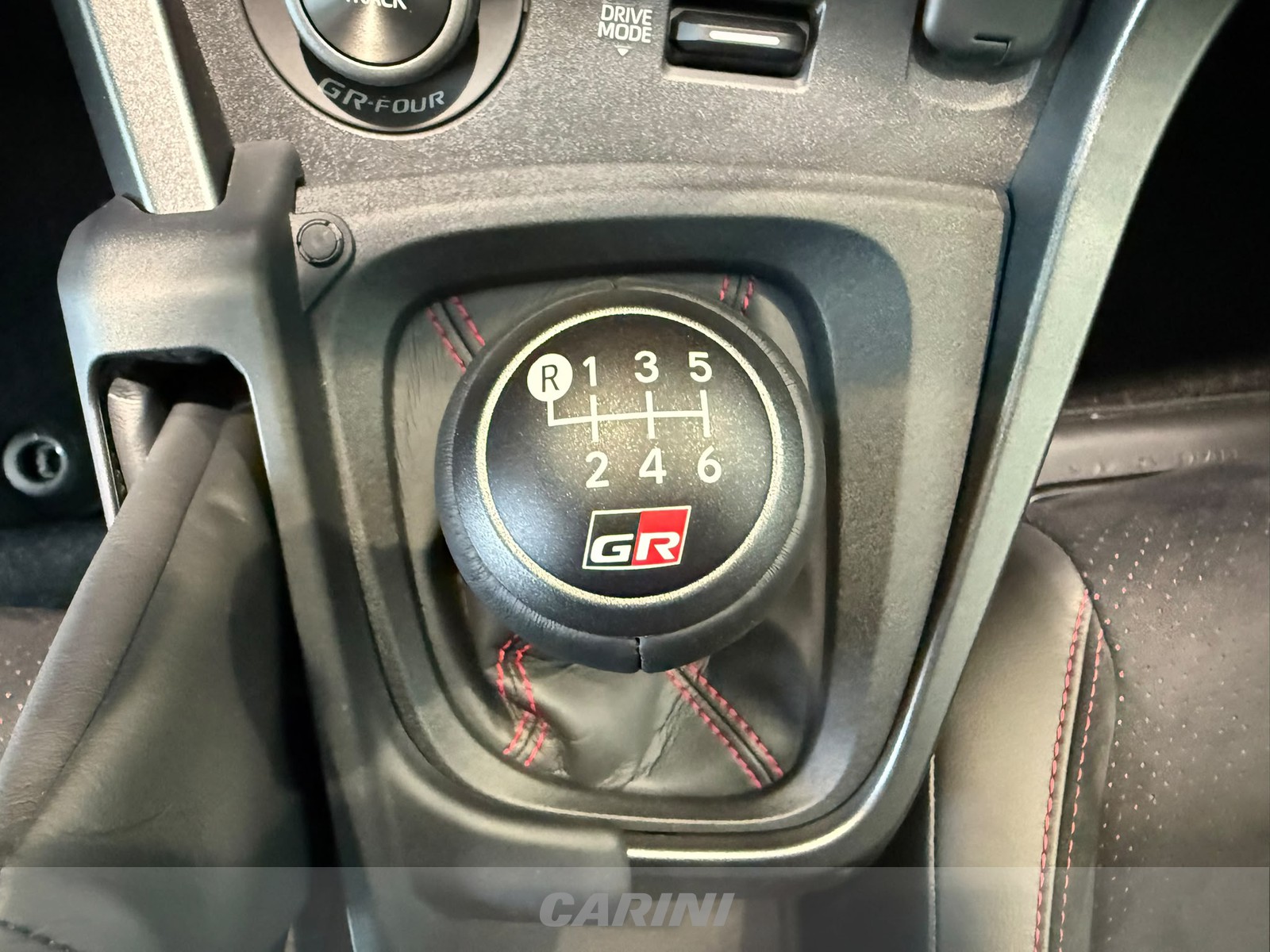 CARINI Toyota Yaris