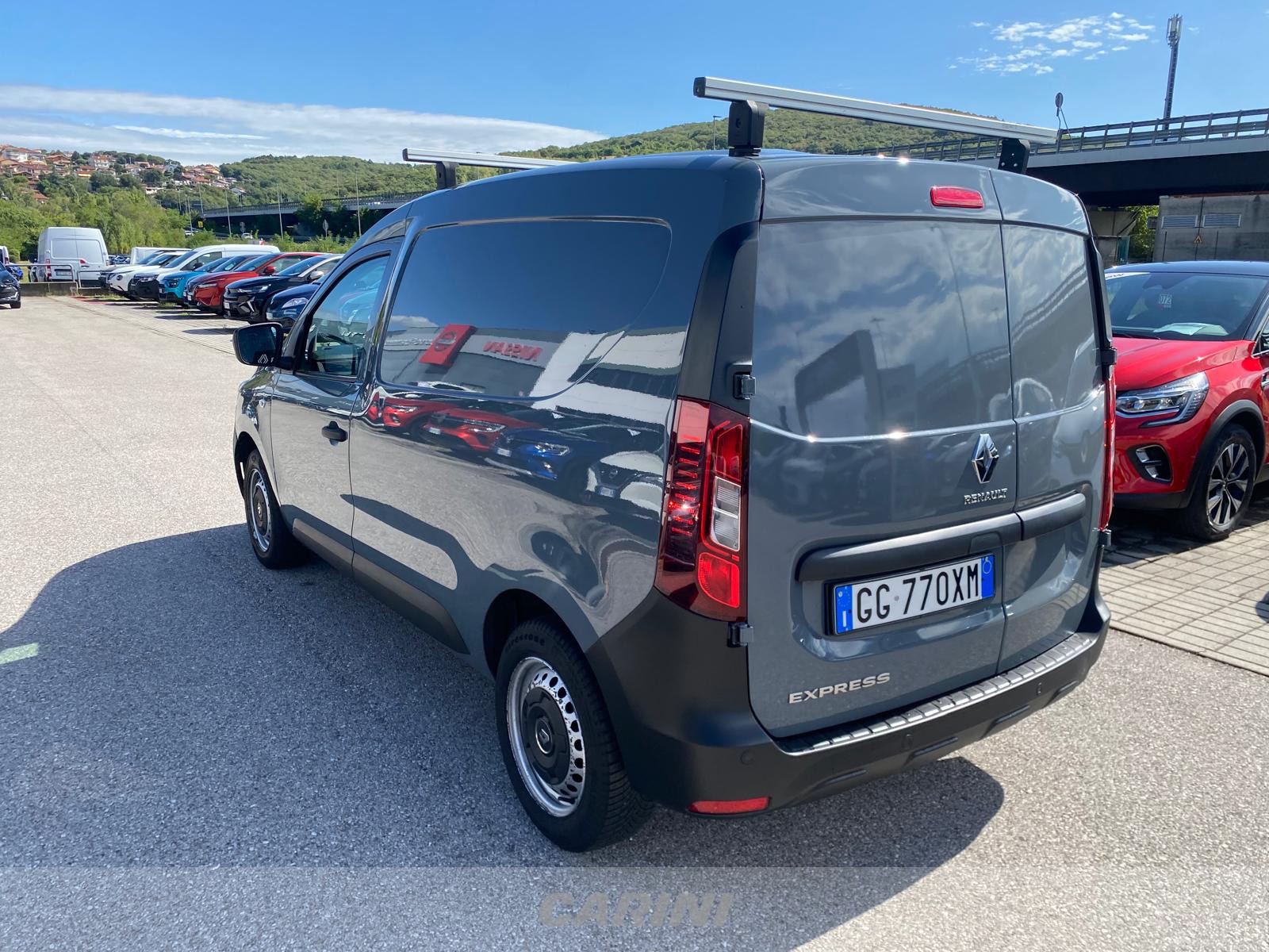 CARINI Renault Express