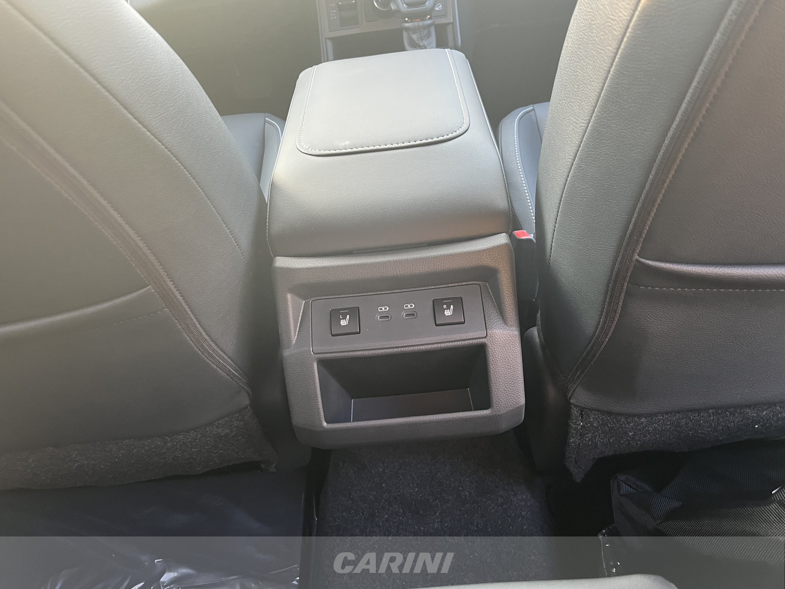 CARINI Toyota HiLux