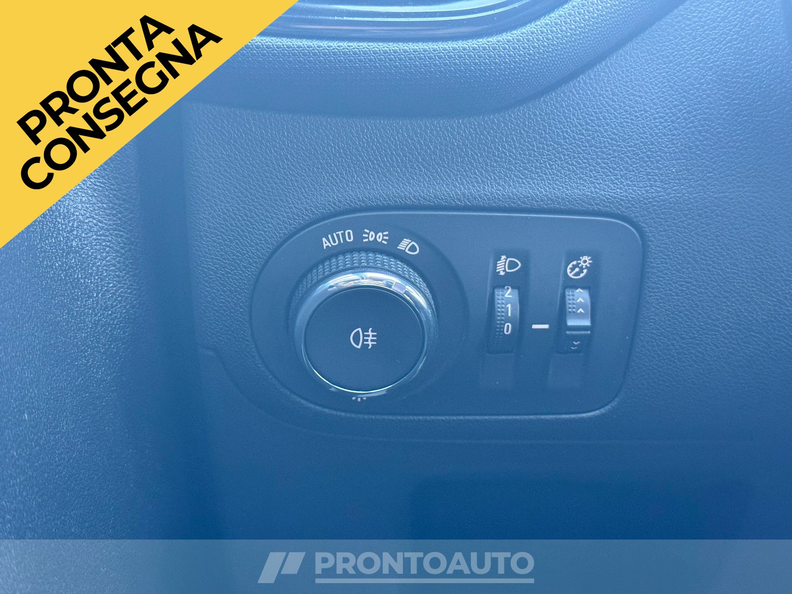PRONTOAUTO Opel Crossland X