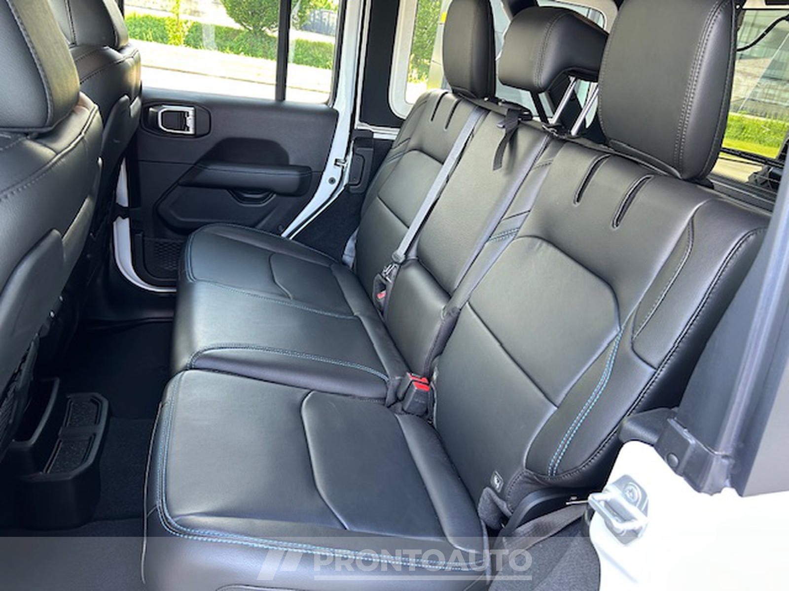 PRONTOAUTO Jeep Wrangler