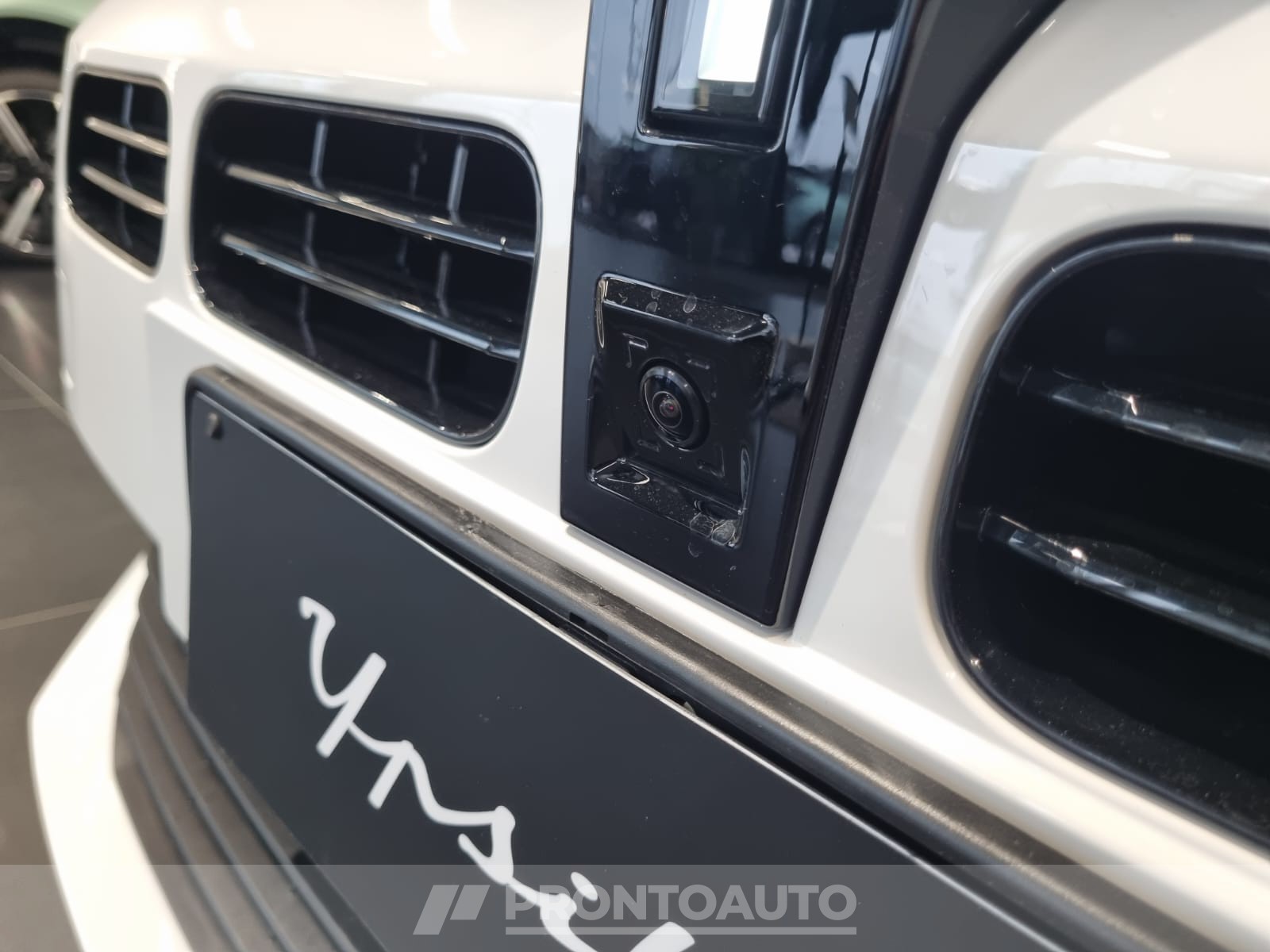 PRONTOAUTO Lancia Ypsilon