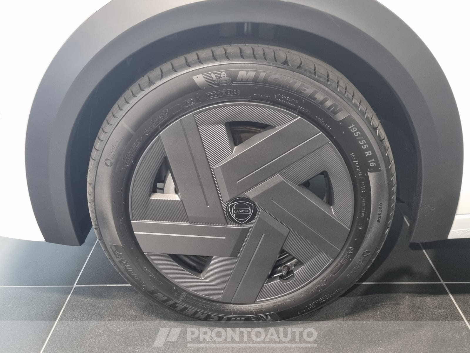 PRONTOAUTO Lancia Ypsilon