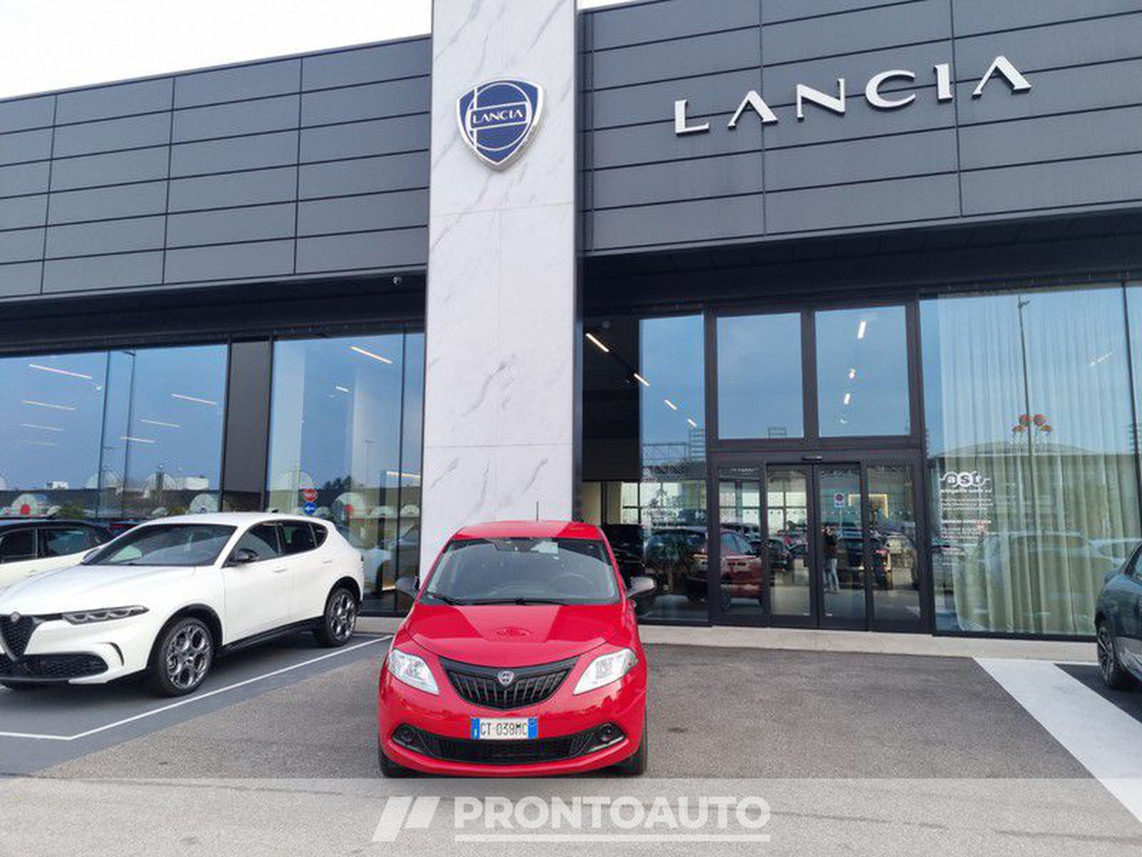PRONTOAUTO Lancia Ypsilon