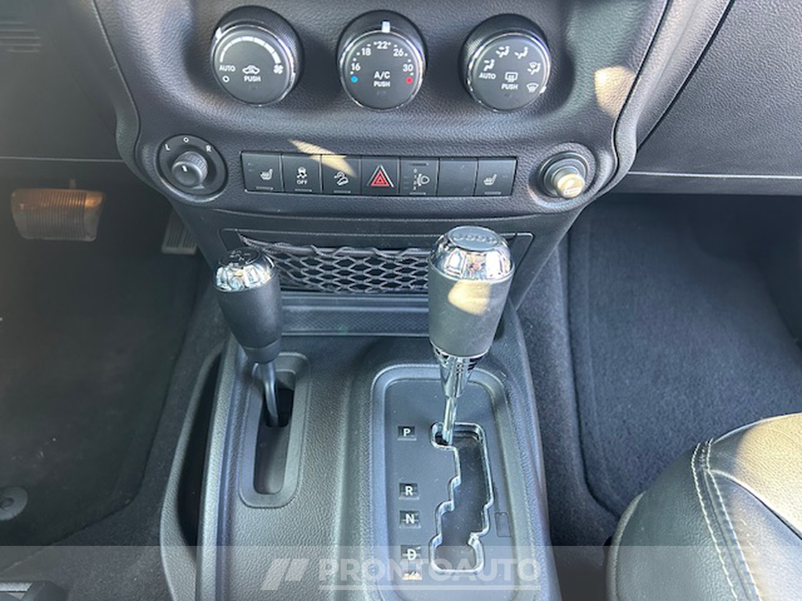 PRONTOAUTO Jeep Wrangler