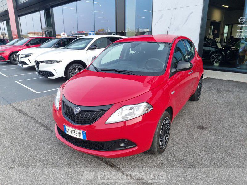 Lancia Ypsilon